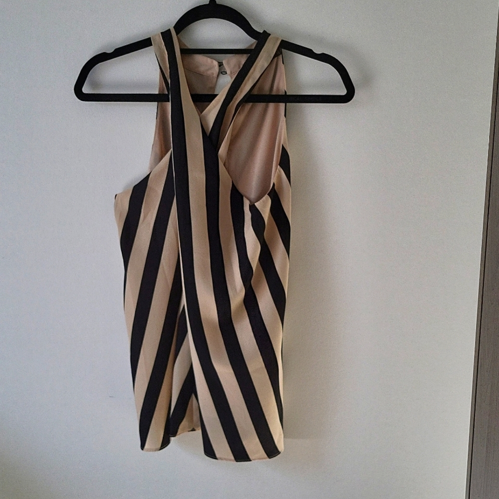 Criss-cross halter top